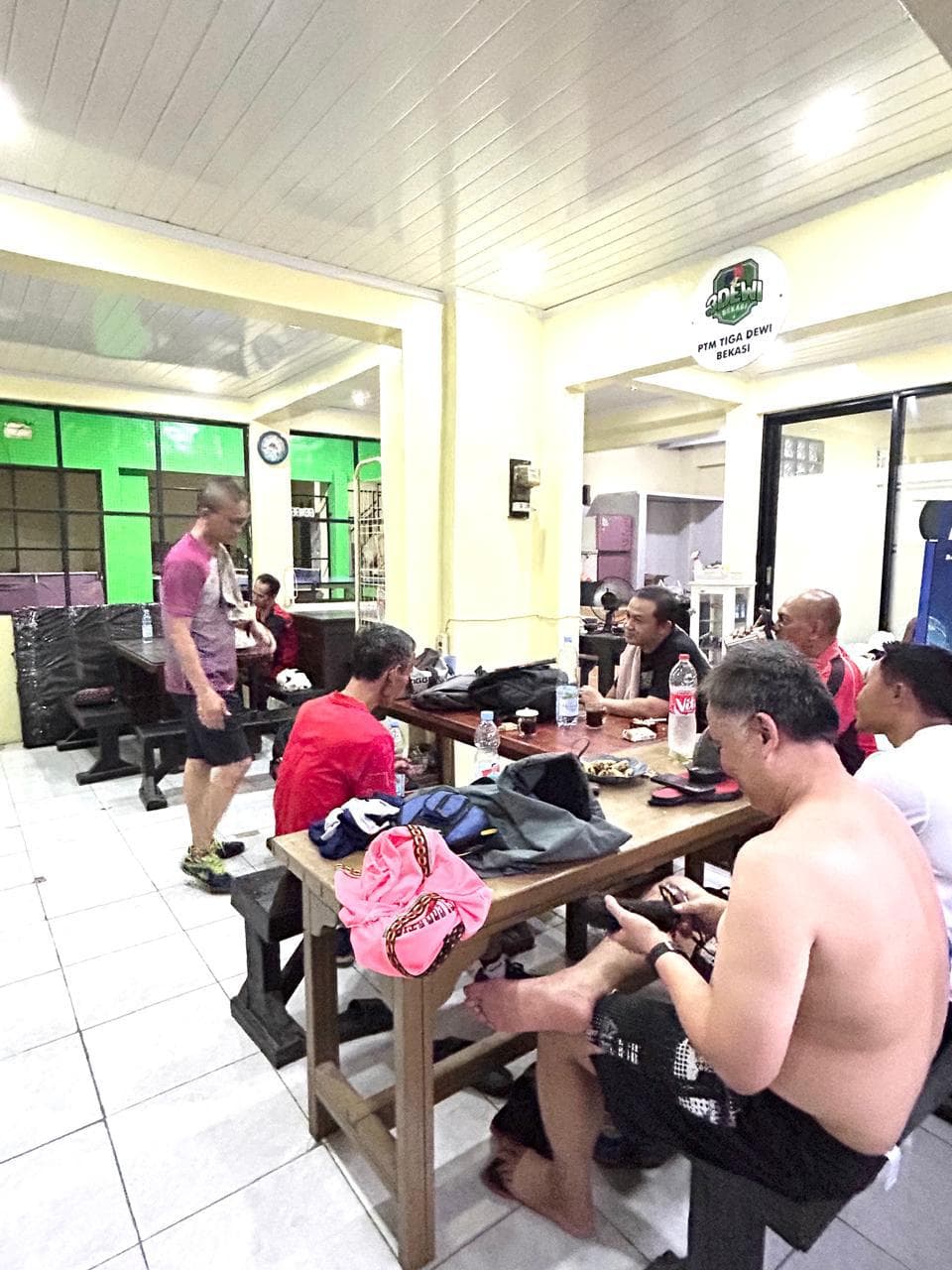 Sewa Lapangan - Fasilitas Lengkap GOR 3Dewi